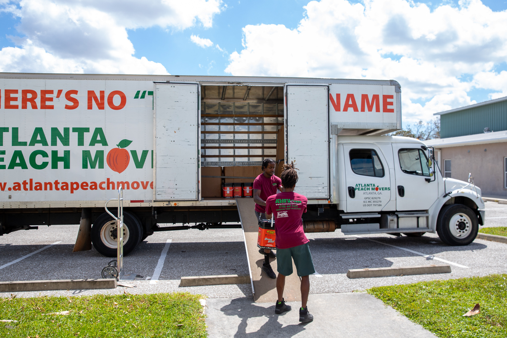 Atlanta Peach Movers Movers in Atlanta