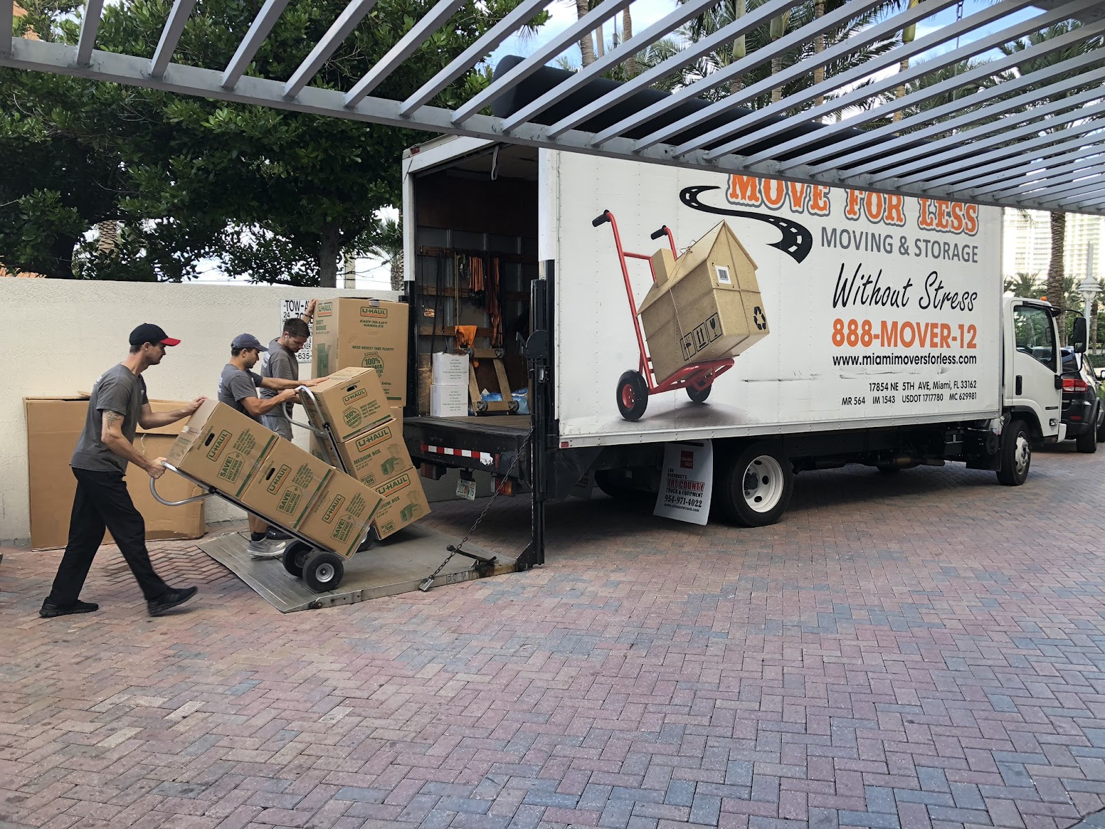 Miami Movers For Less Moving Company in Miami