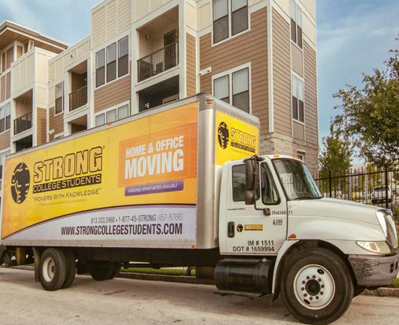 Strong College Students Movers Pack and Move in Tampa