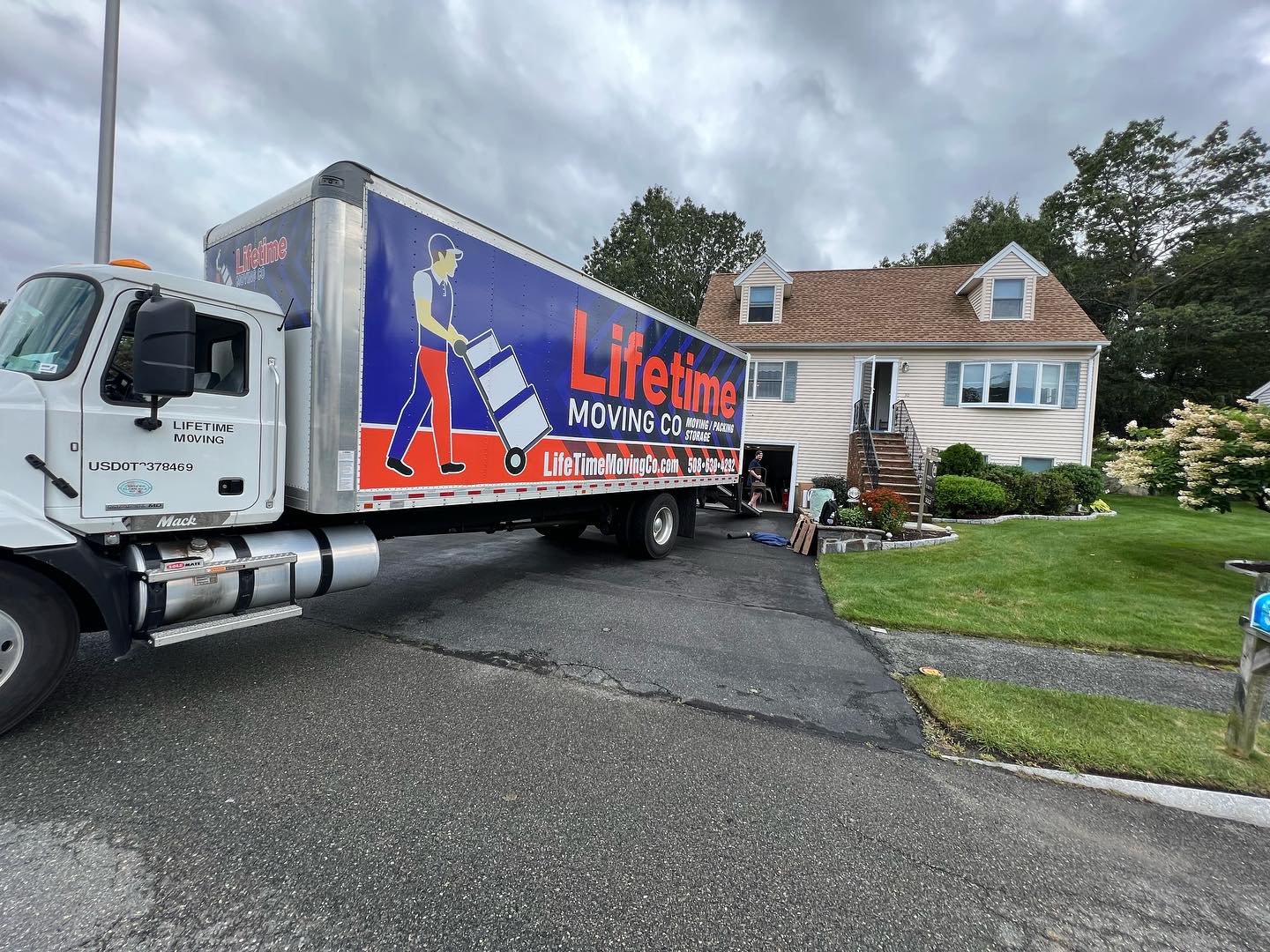 Lifetime Moving Co