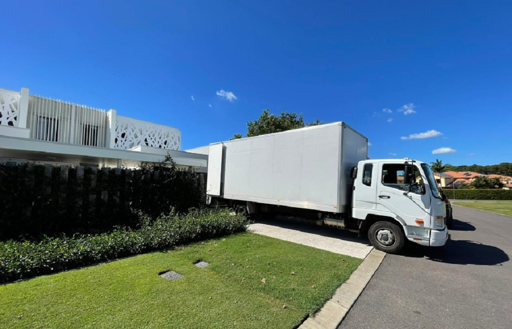 DNS Removals Best Movers Near Ipswich