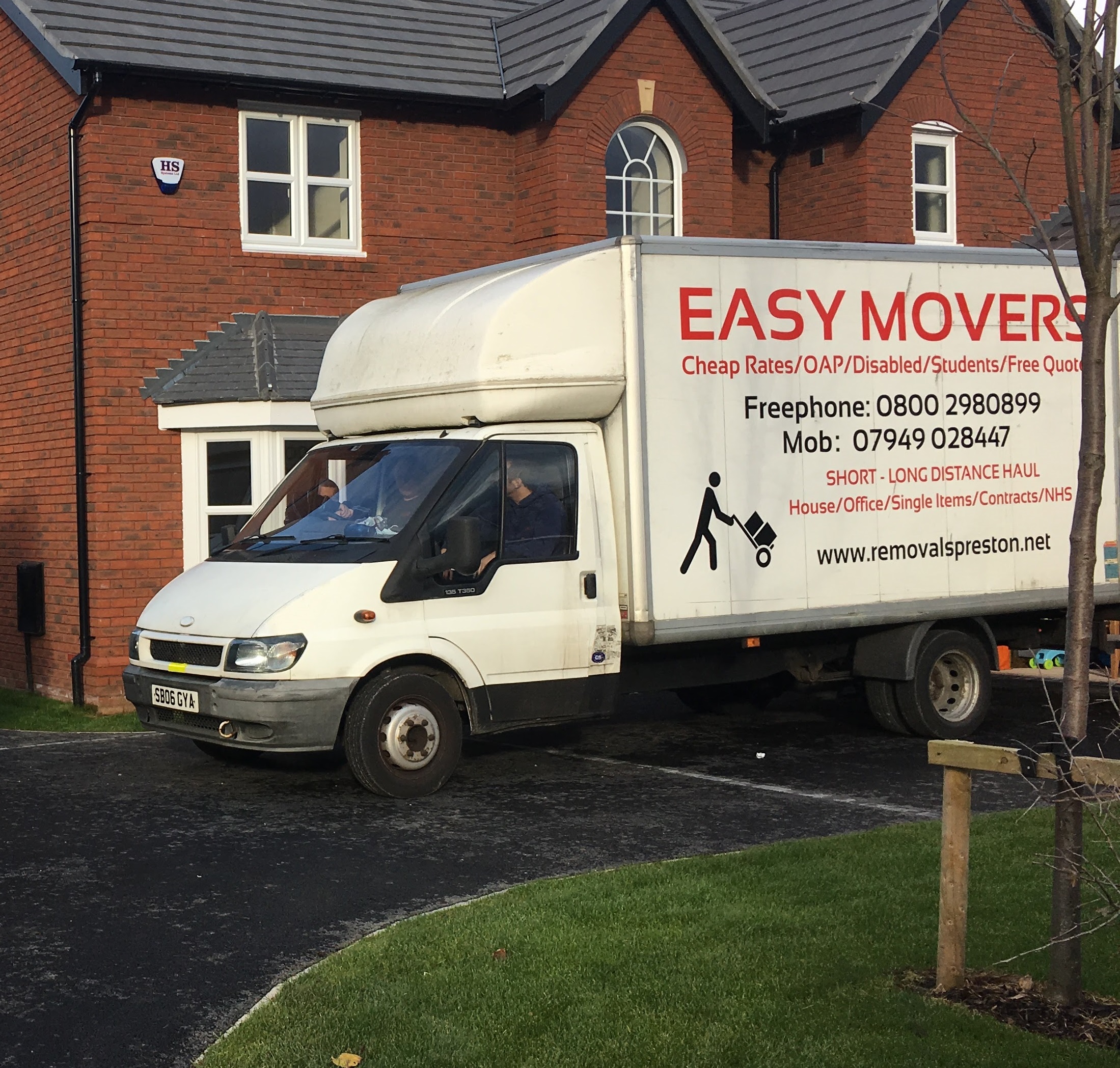 Easymovers Removals Local Moving Company in Preston