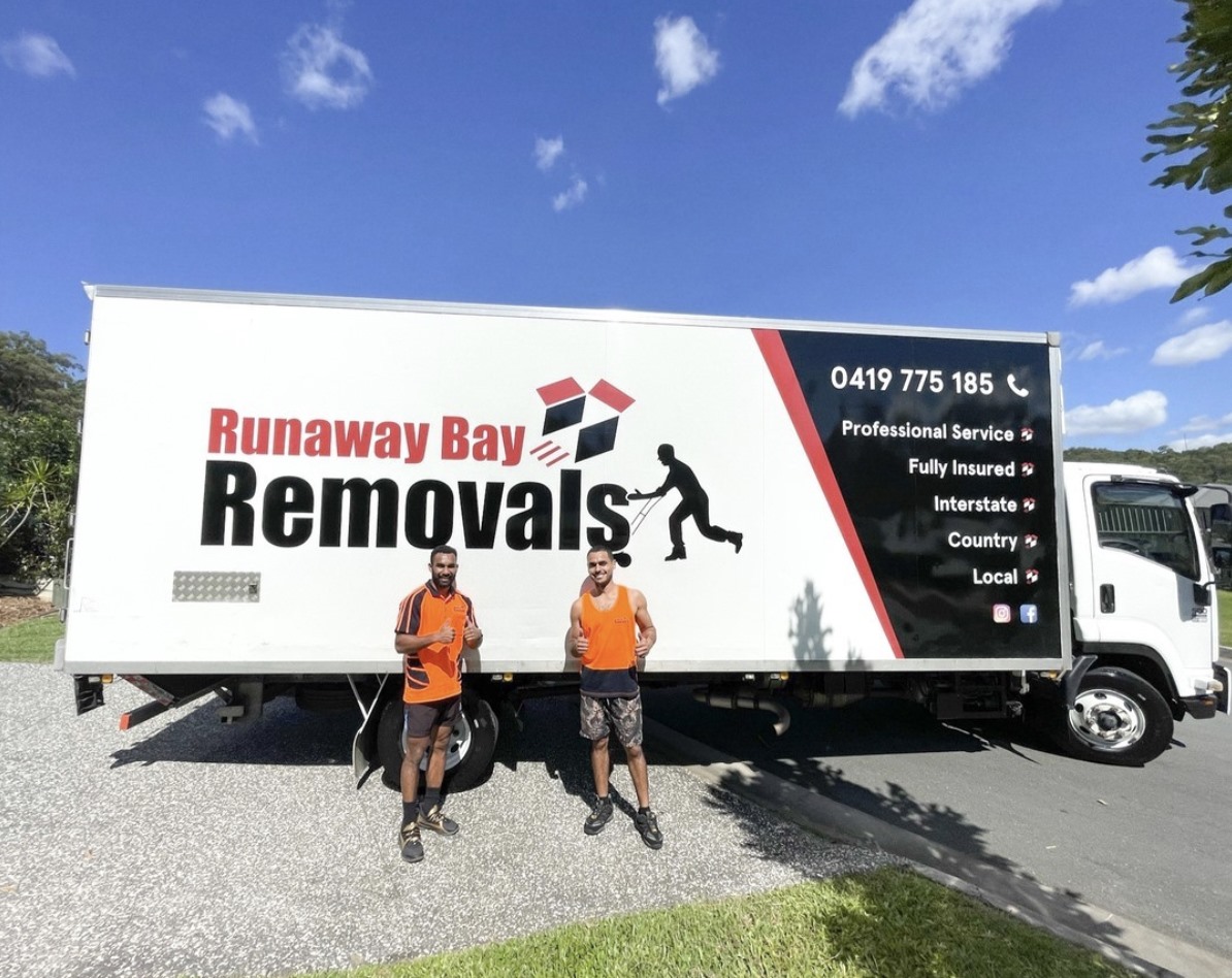 Runaway Bay Removals Local Moving Company in Coombabah
