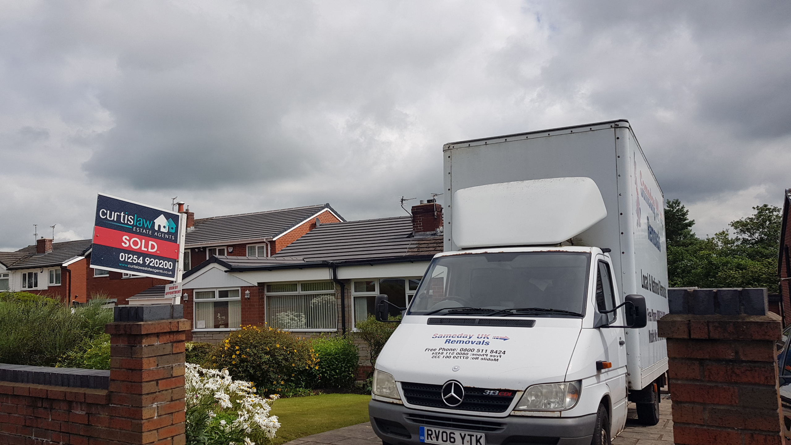 Sameday UK Removals Best Moving Company in Blackburn