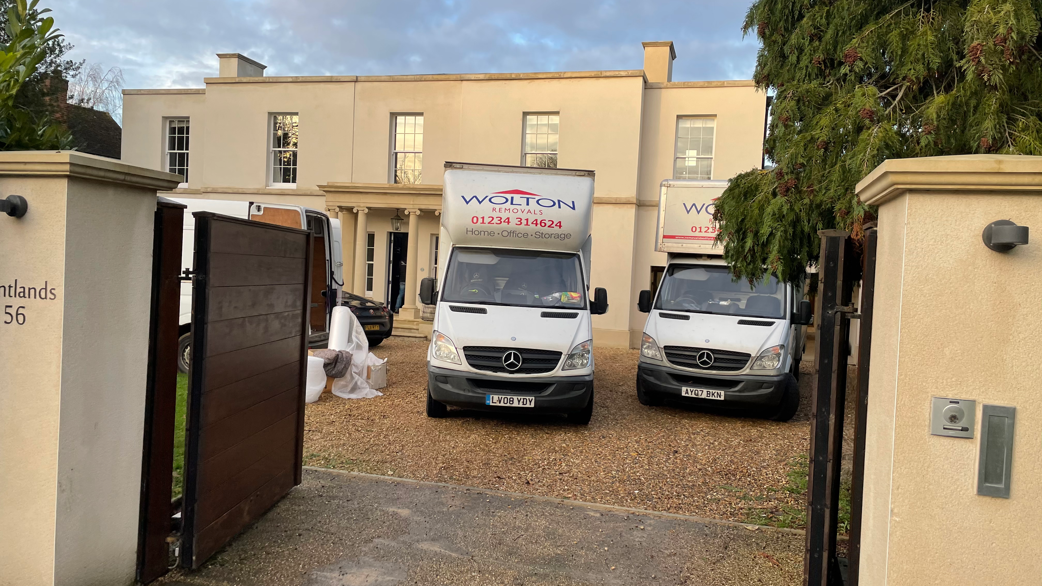 Wolton Removals - Bedford Moving Company Best Movers in Bedford