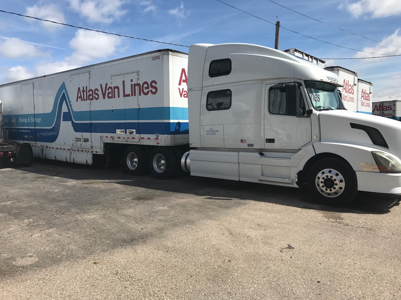 Lewis and Michael Moving & Storage Atlas Van Lines Best Moving Company in Dayton