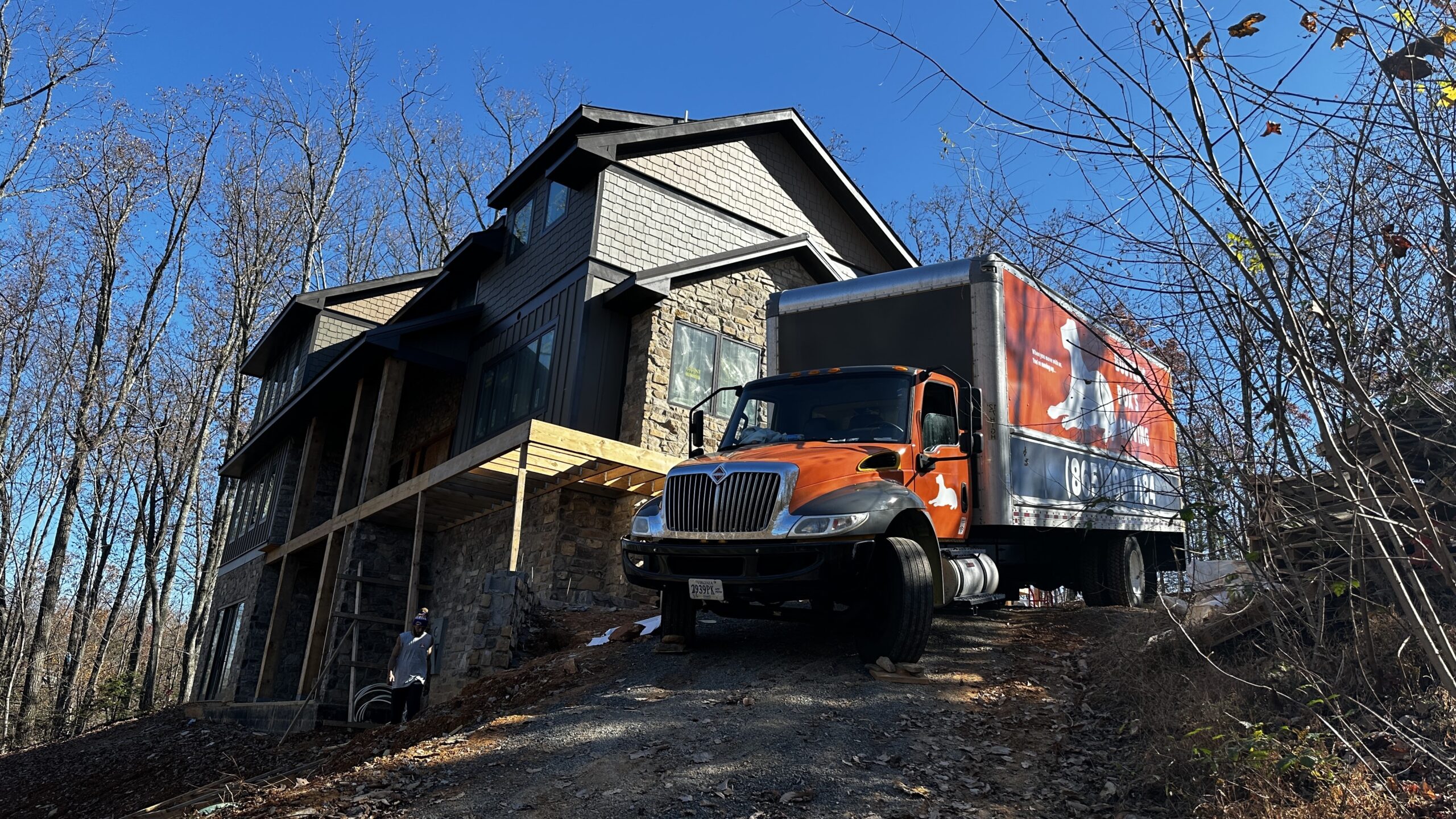 Buster’s Box’s Moving BBB Knoxville