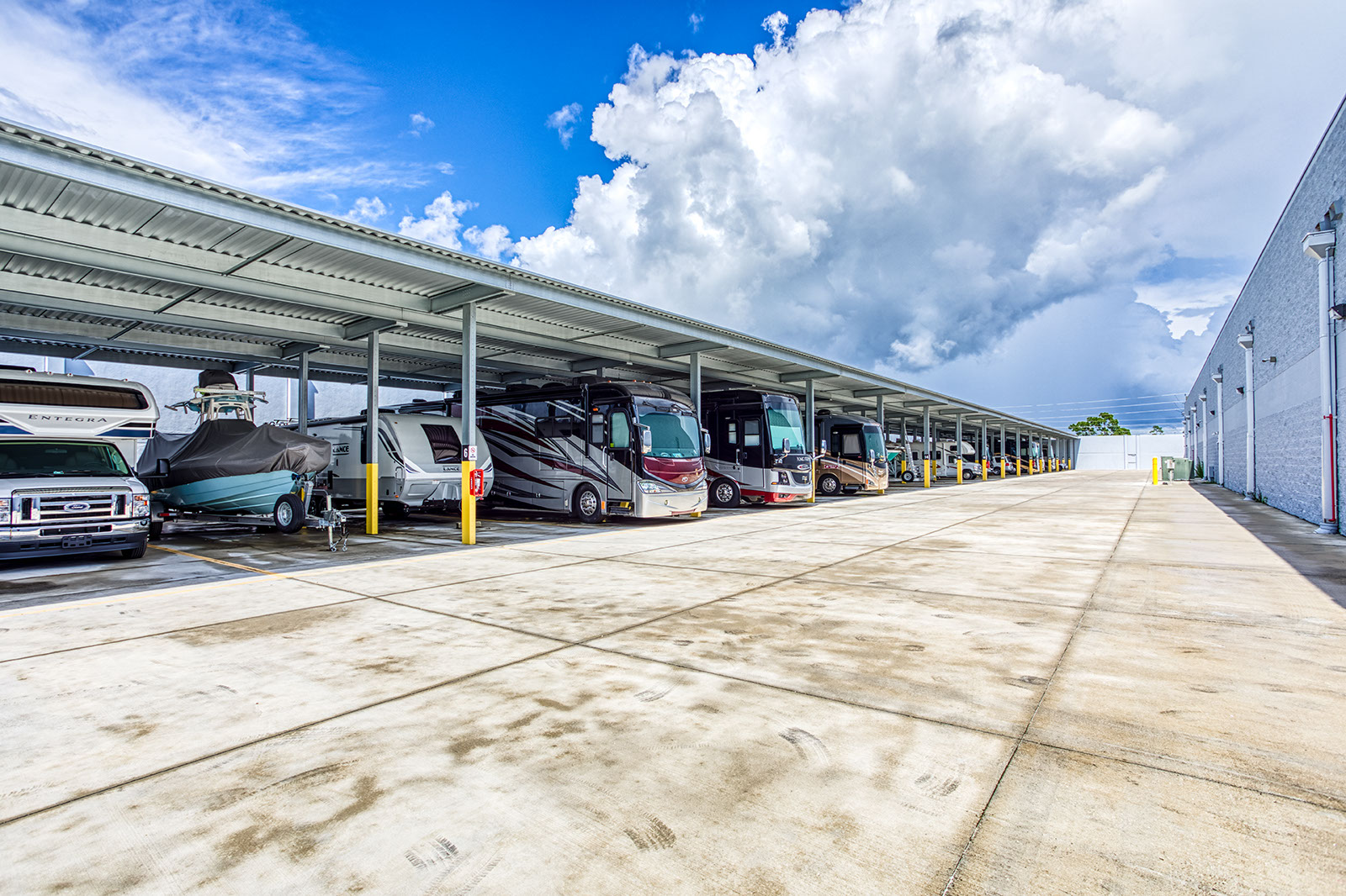 SmartStop Self Storage Movers in Troy