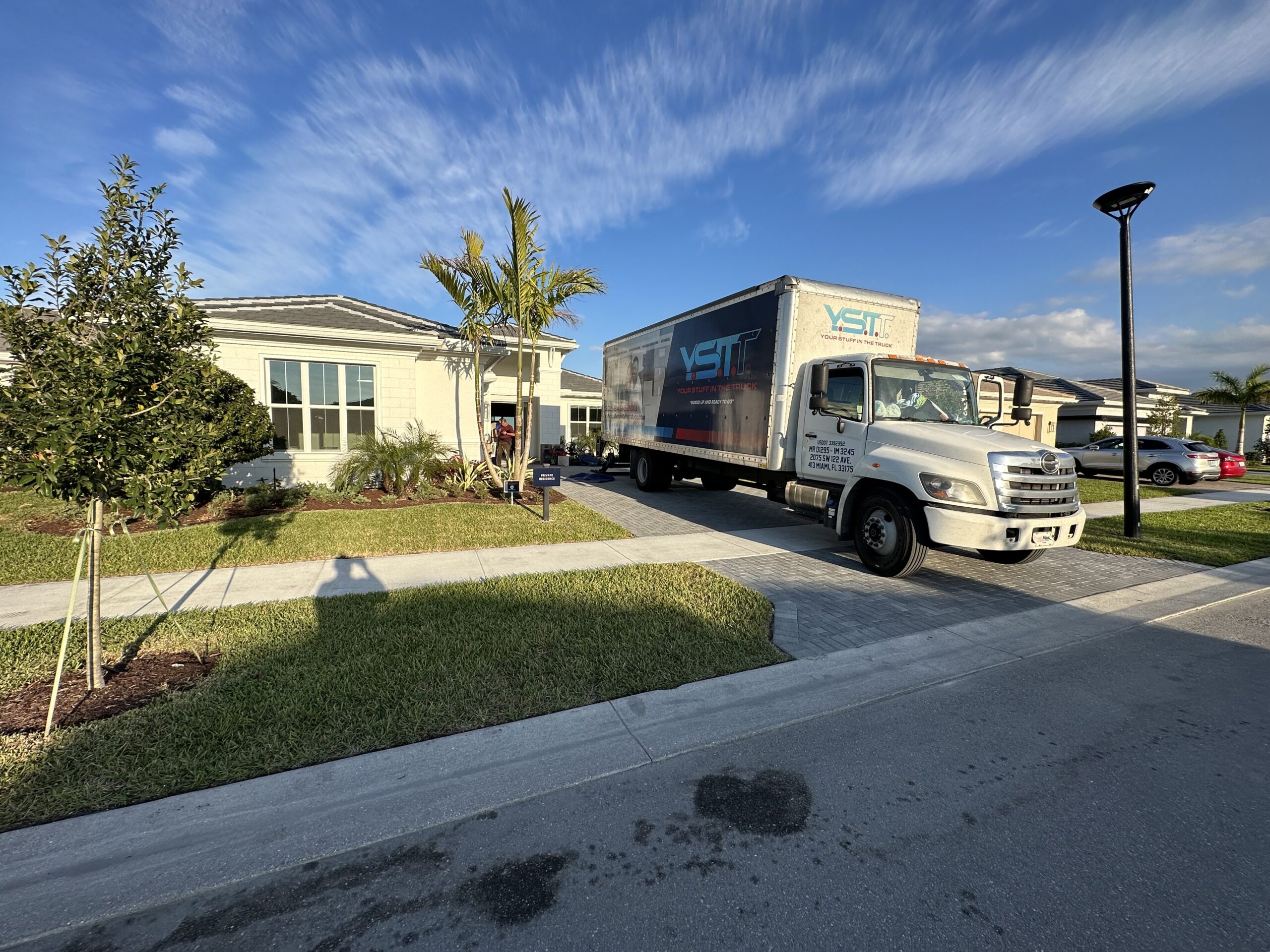 YOUR STUFF IN THE TRUCK Best Moving Company in Hialeah