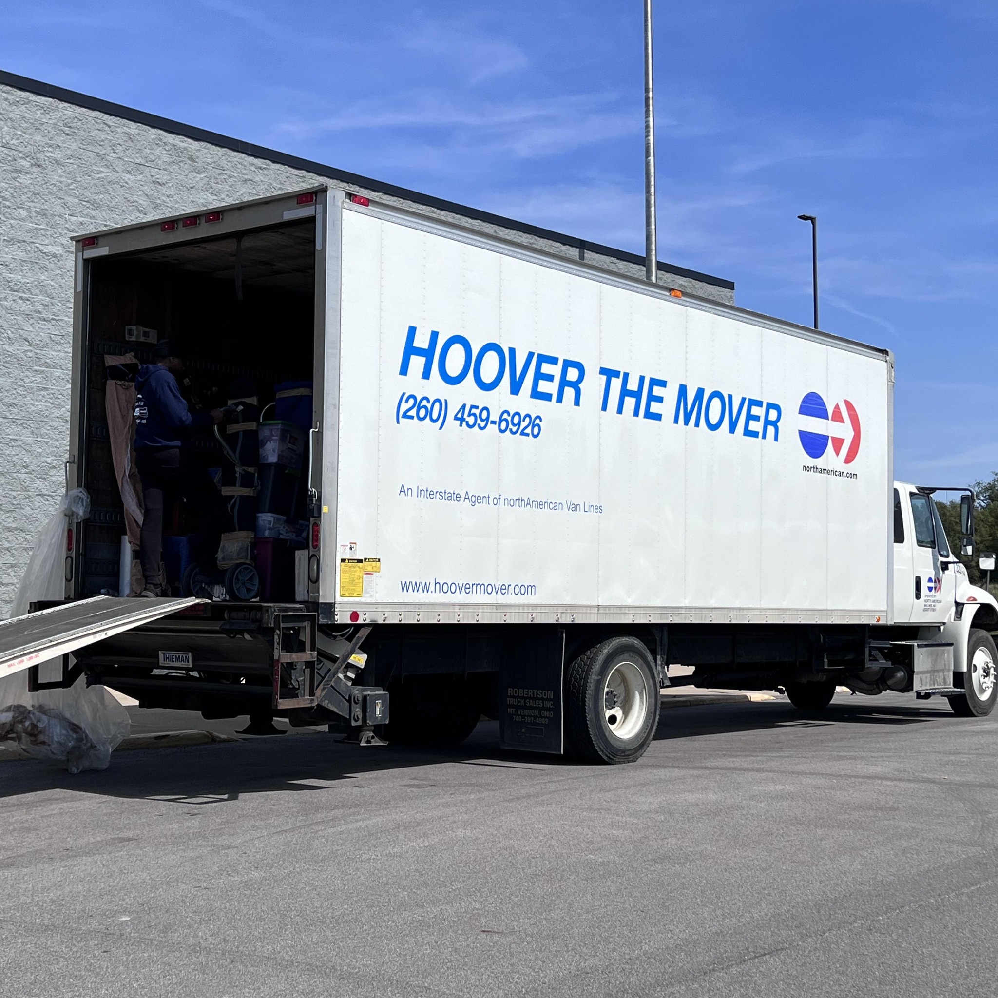 Hoover The Mover