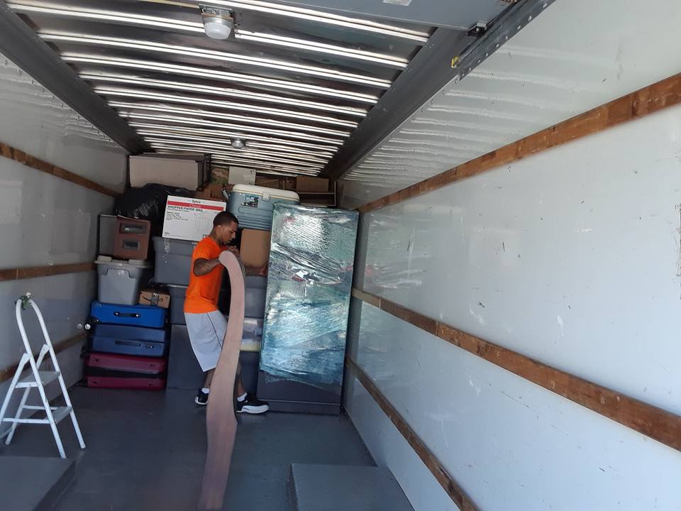 Kiki's Movers Inc Best Movers in Woonsocket