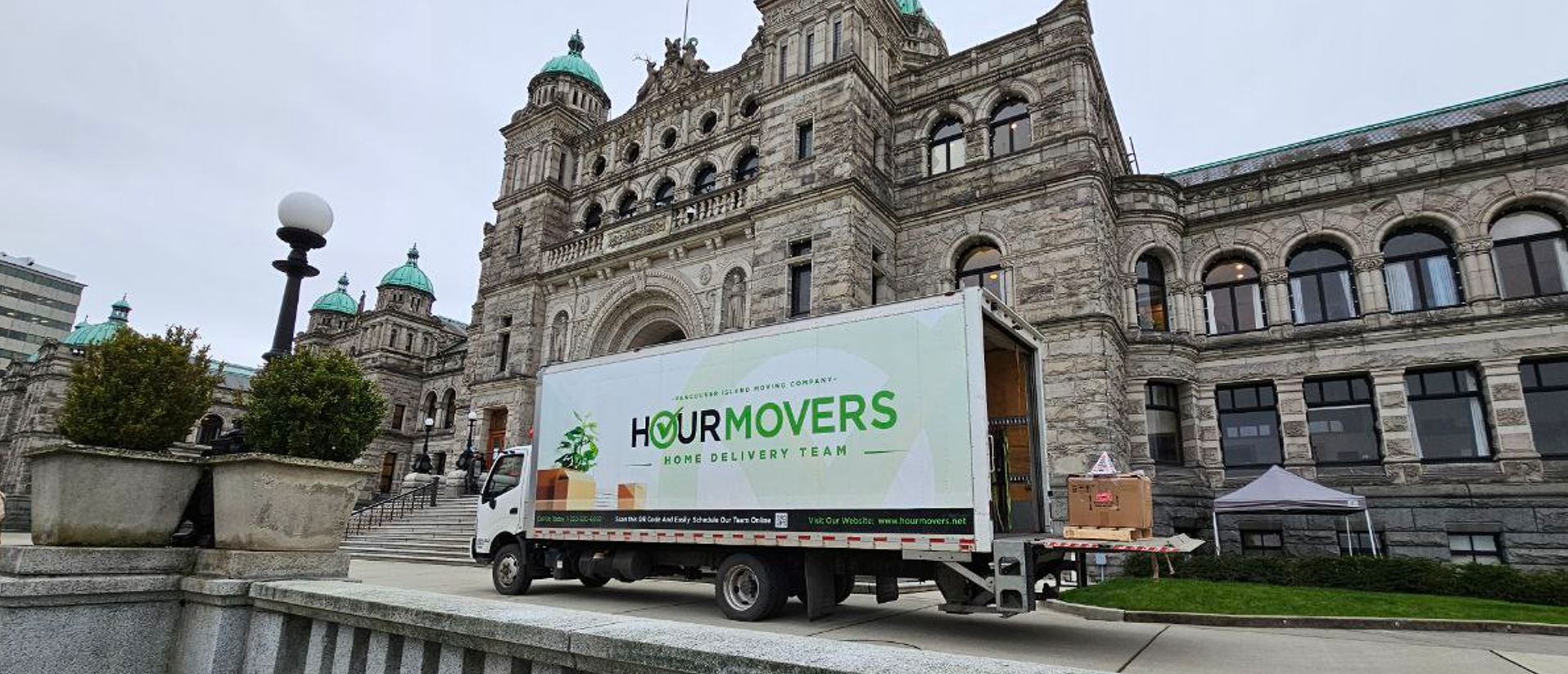 Hour Movers Pack and Move in Victoria